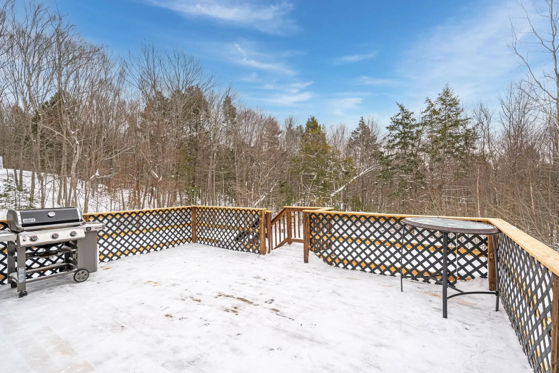 25 Revolutionary Lane Nottingham NH 03290