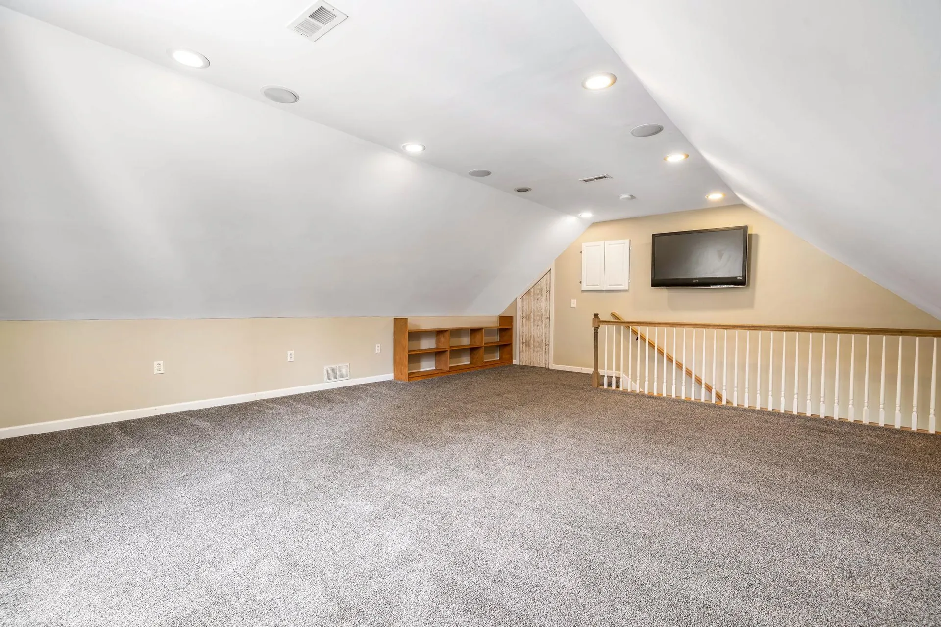 25 Revolutionary Lane Nottingham NH 03290