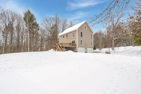 25 Revolutionary Lane Nottingham NH 03290