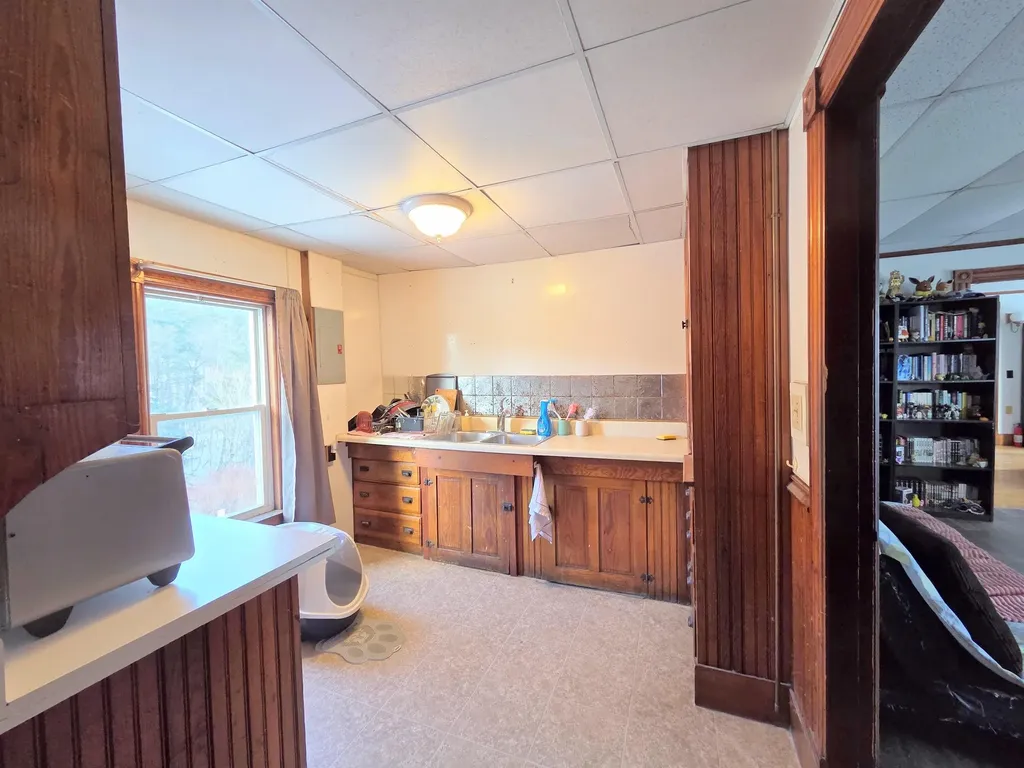 32 Wesley Drive St. Johnsbury VT 05819