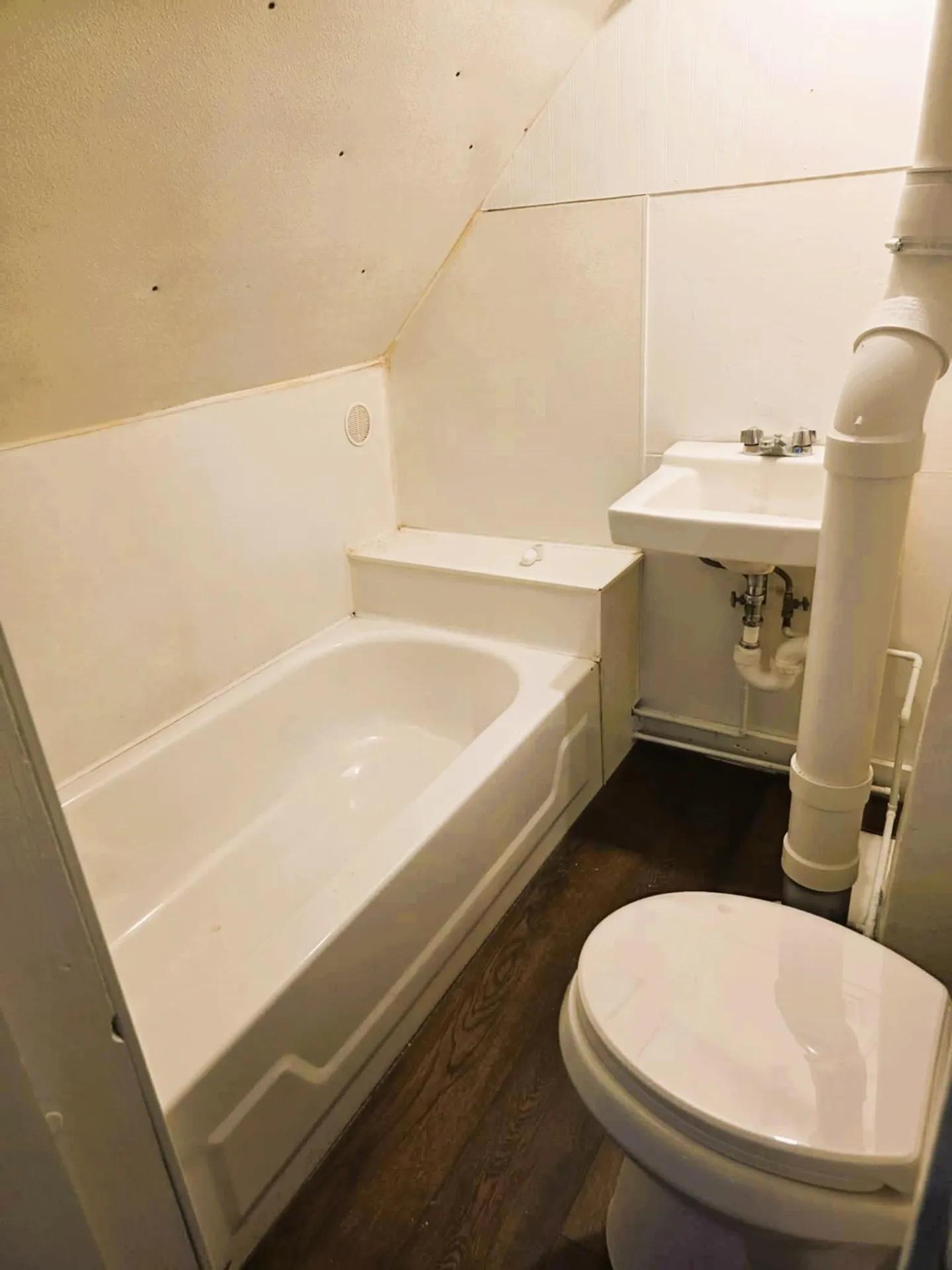 5 Reynolds Drive Brattleboro VT 05301