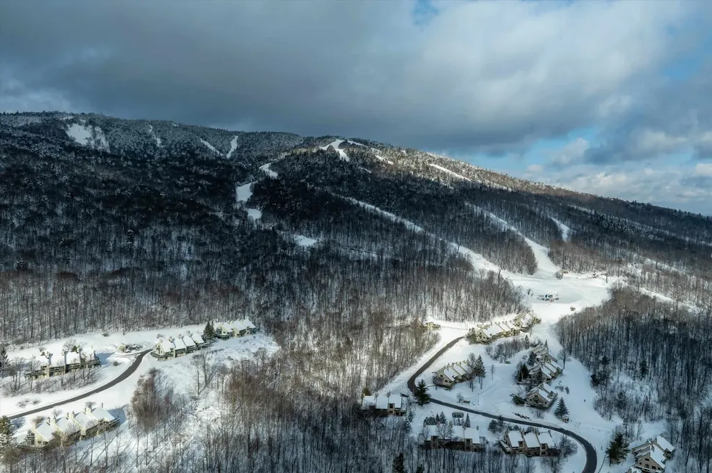 281 Okemo Trailside Extension Ludlow VT 05149