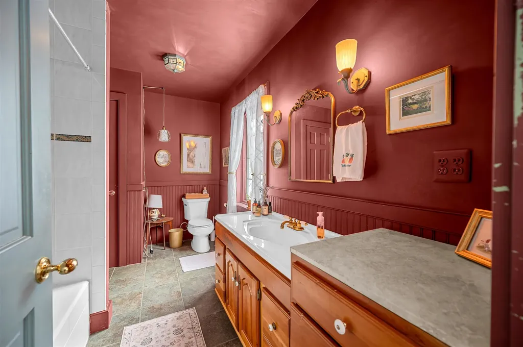 762 Apple Hill Road Calais VT 05648