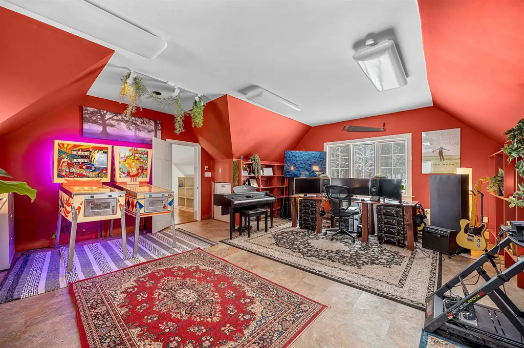 762 Apple Hill Road Calais VT 05648