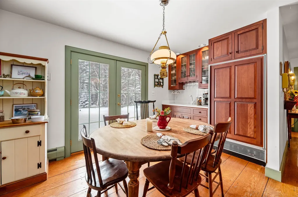 762 Apple Hill Road Calais VT 05648