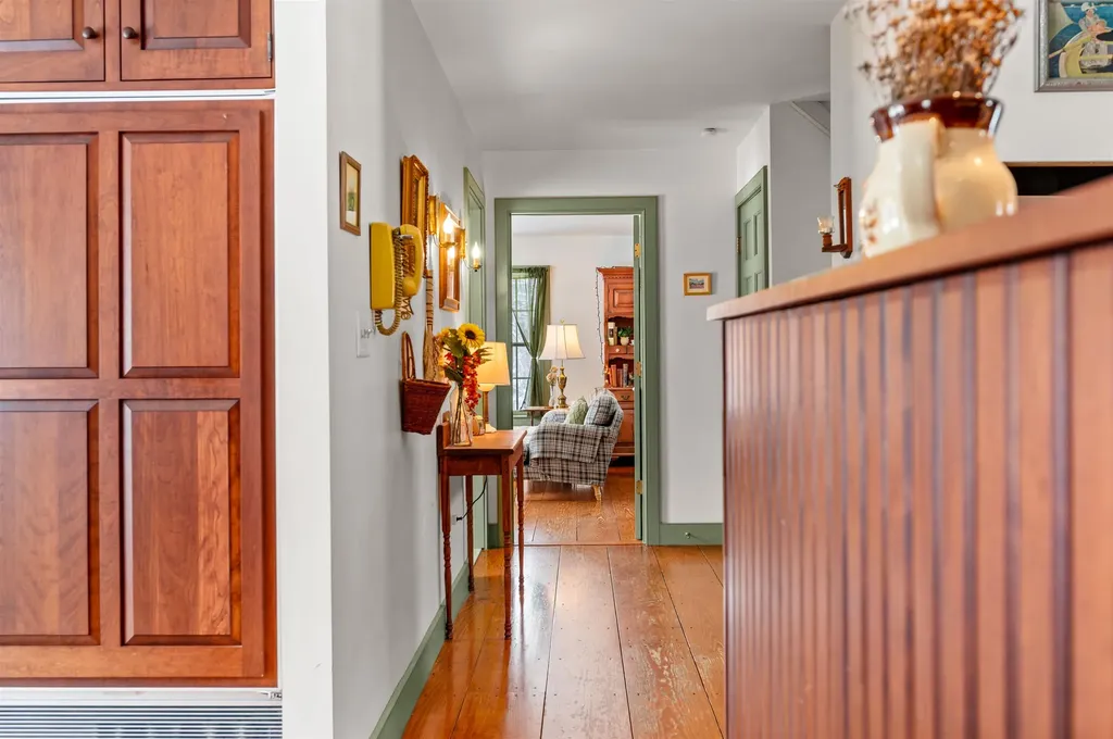 762 Apple Hill Road Calais VT 05648