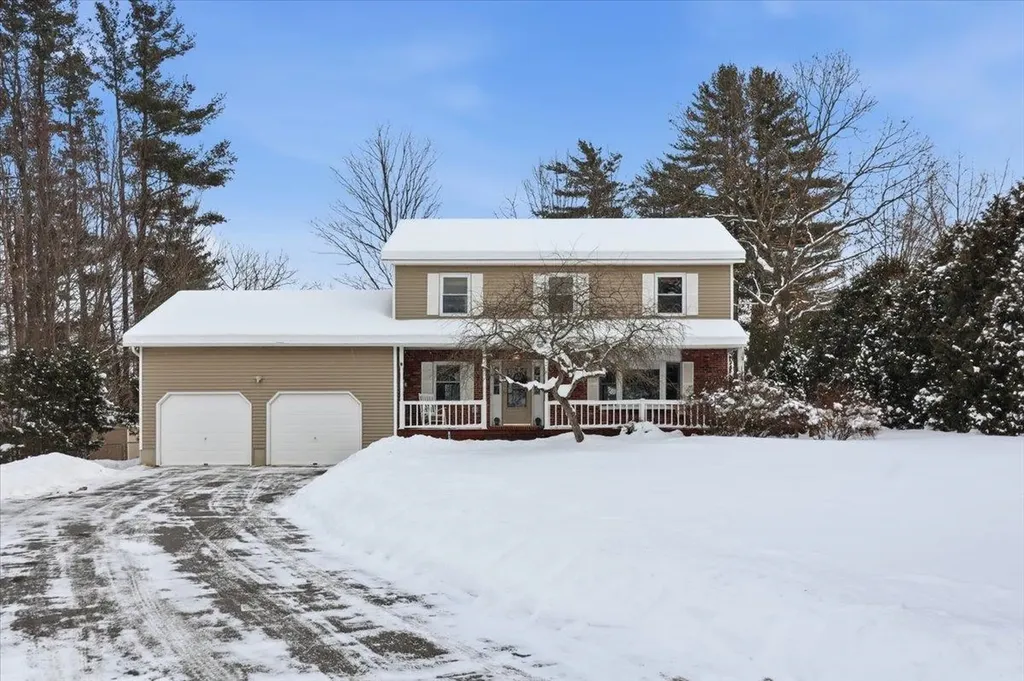 83 Kirby Lane Williston VT 05495