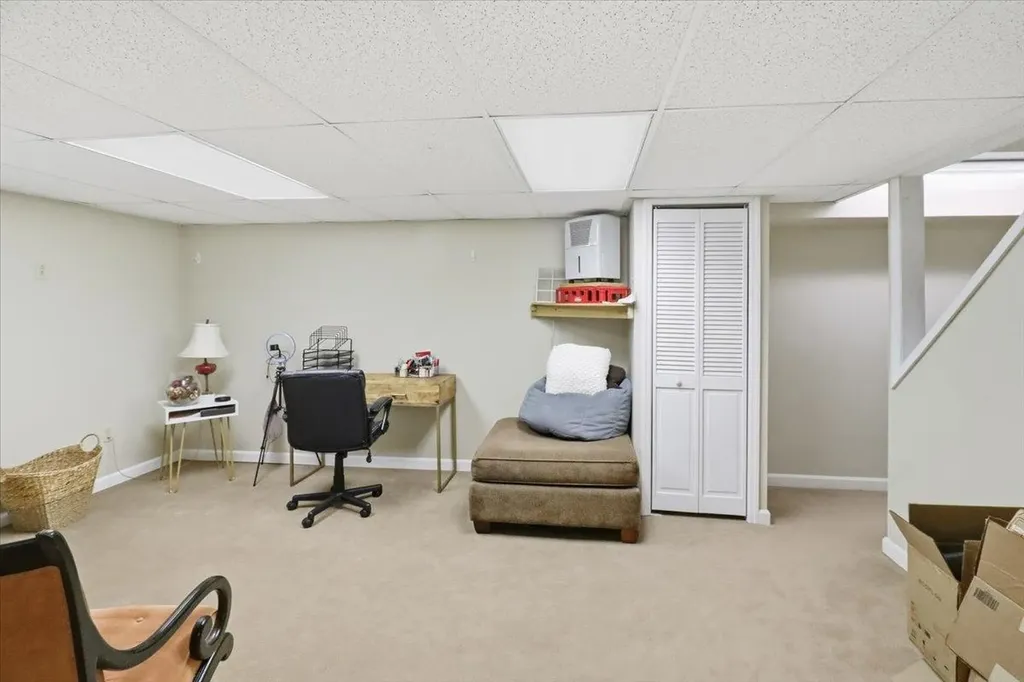 83 Kirby Lane Williston VT 05495