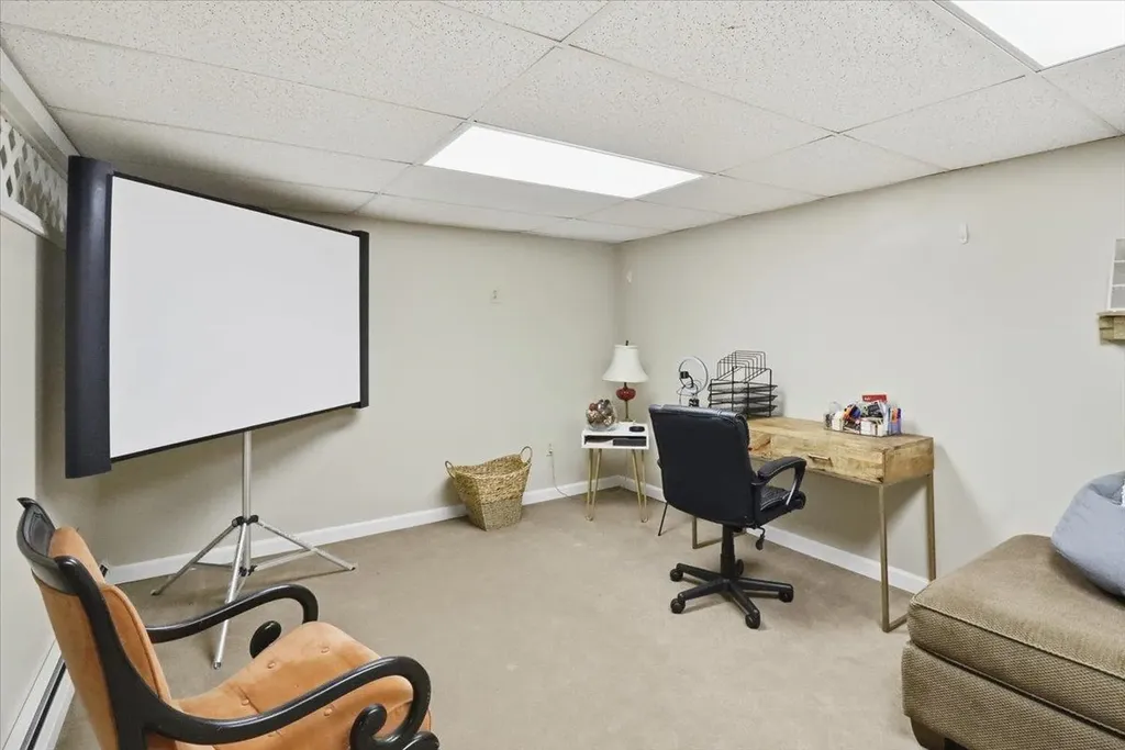 83 Kirby Lane Williston VT 05495