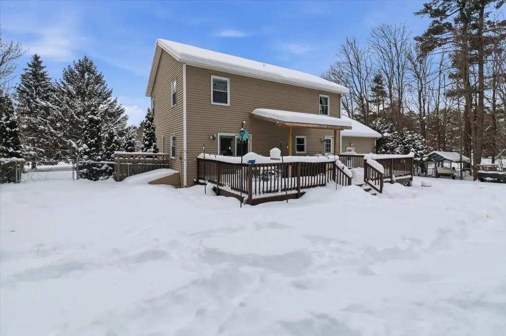 83 Kirby Lane Williston VT 05495