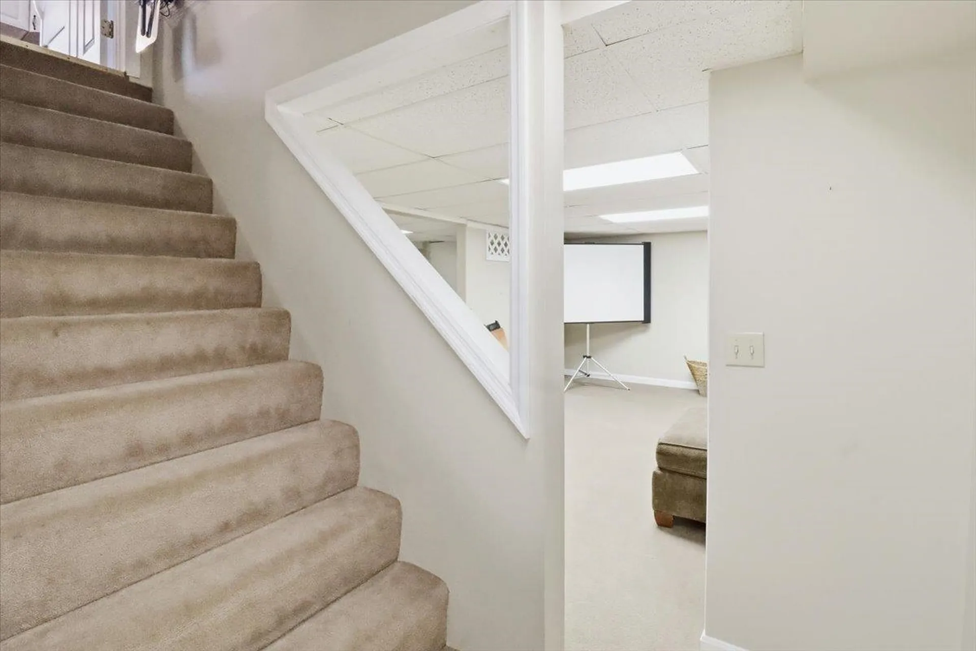 83 Kirby Lane Williston VT 05495