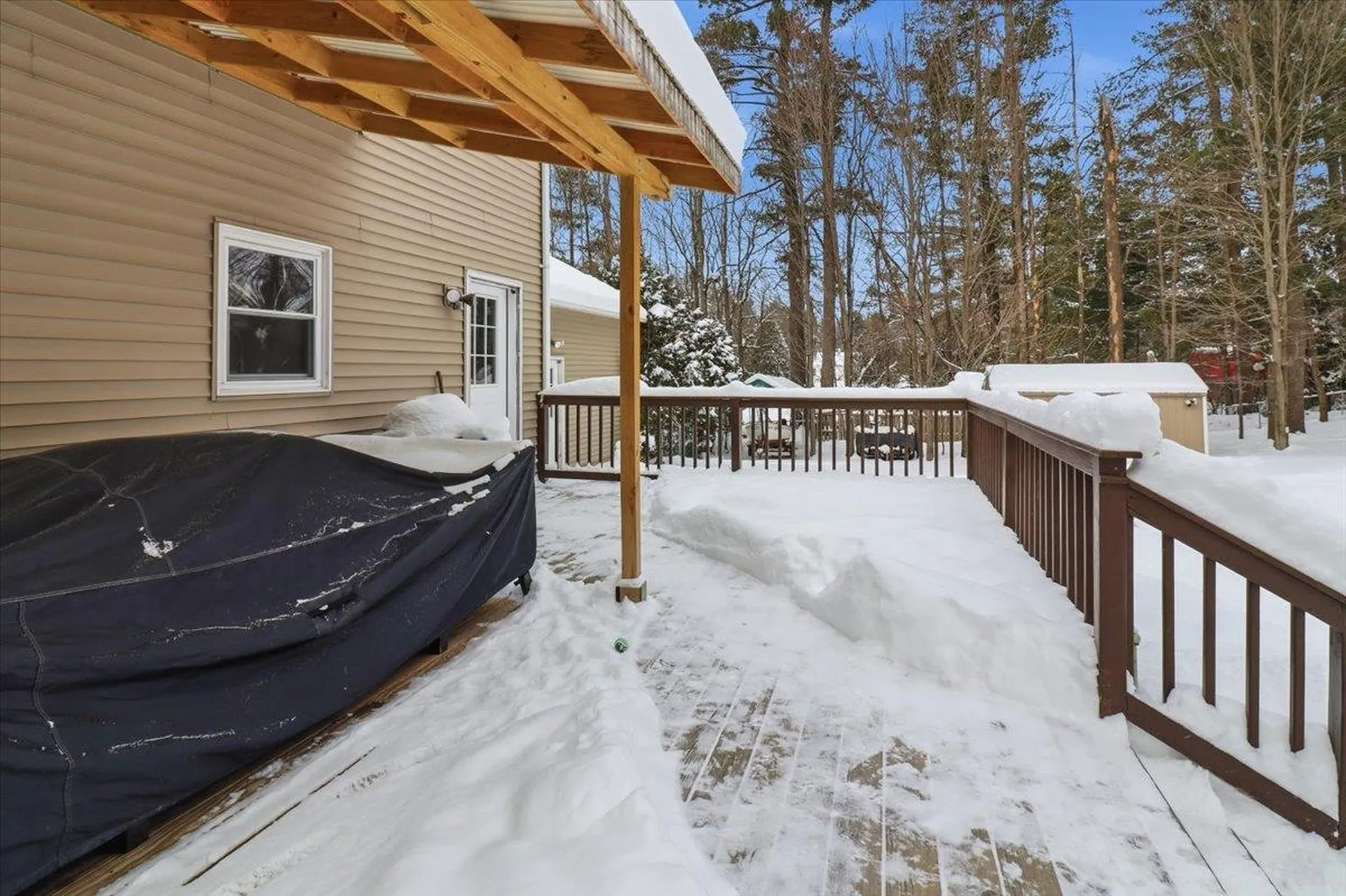 83 Kirby Lane Williston VT 05495