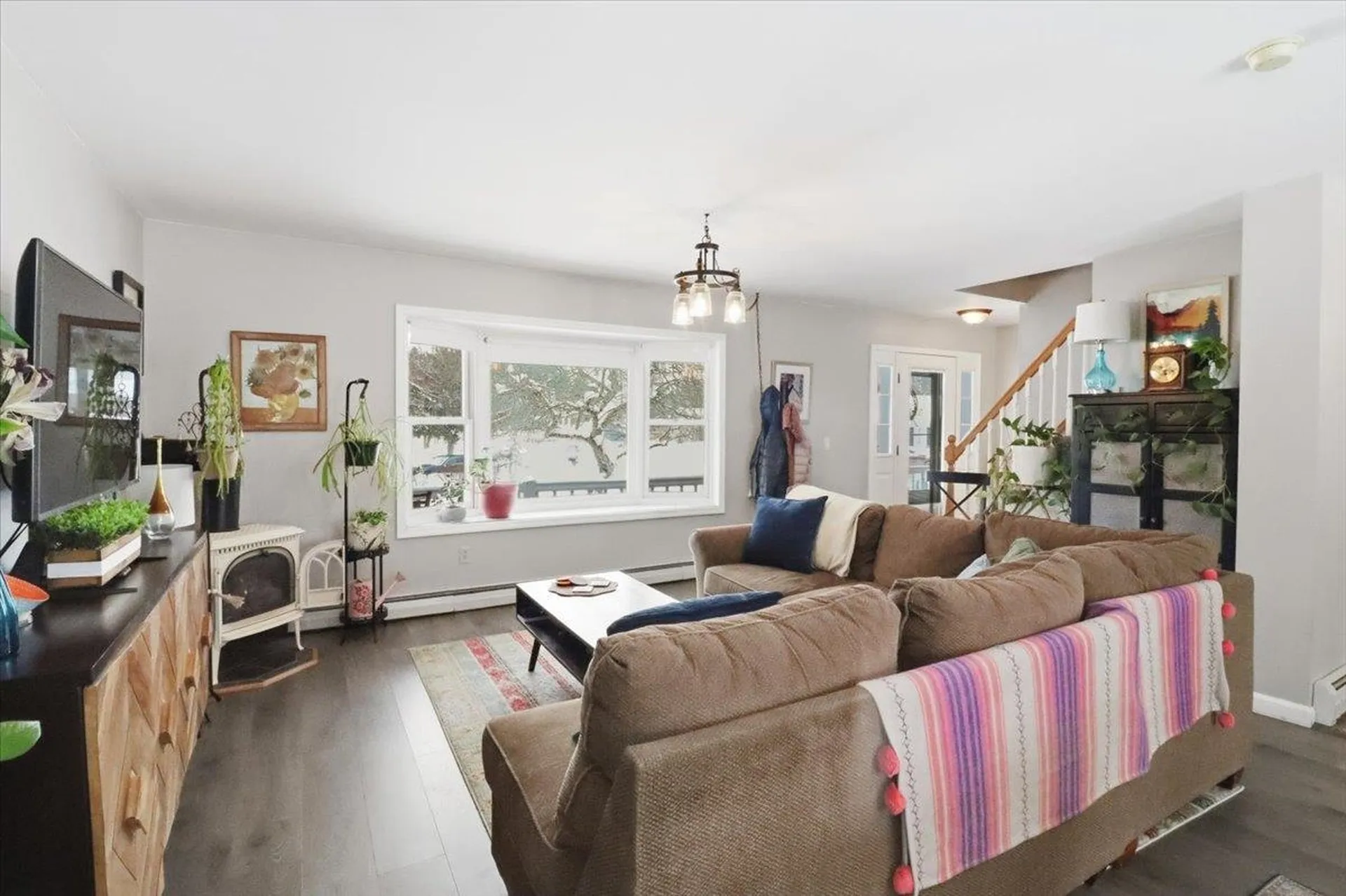 83 Kirby Lane Williston VT 05495