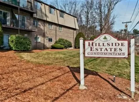 13 Silvestri Circle Derry NH 03038