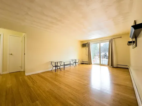 13 Silvestri Circle Derry NH 03038