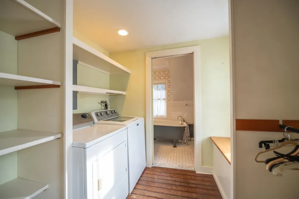 33 West Main Street Wilmington VT 05363