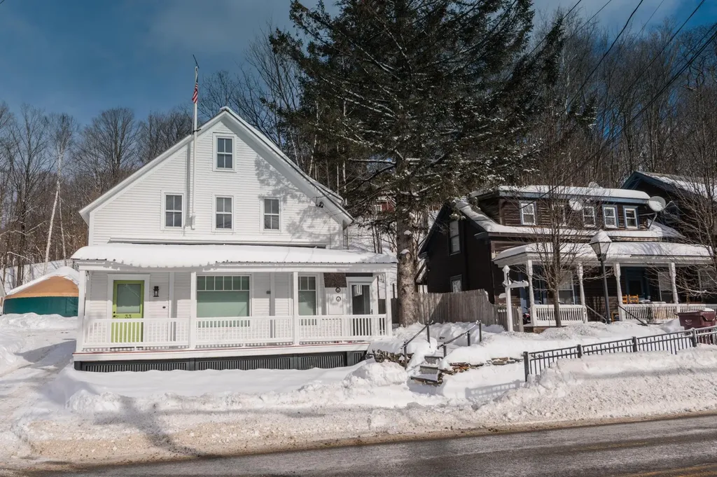 33 West Main Street Wilmington VT 05363