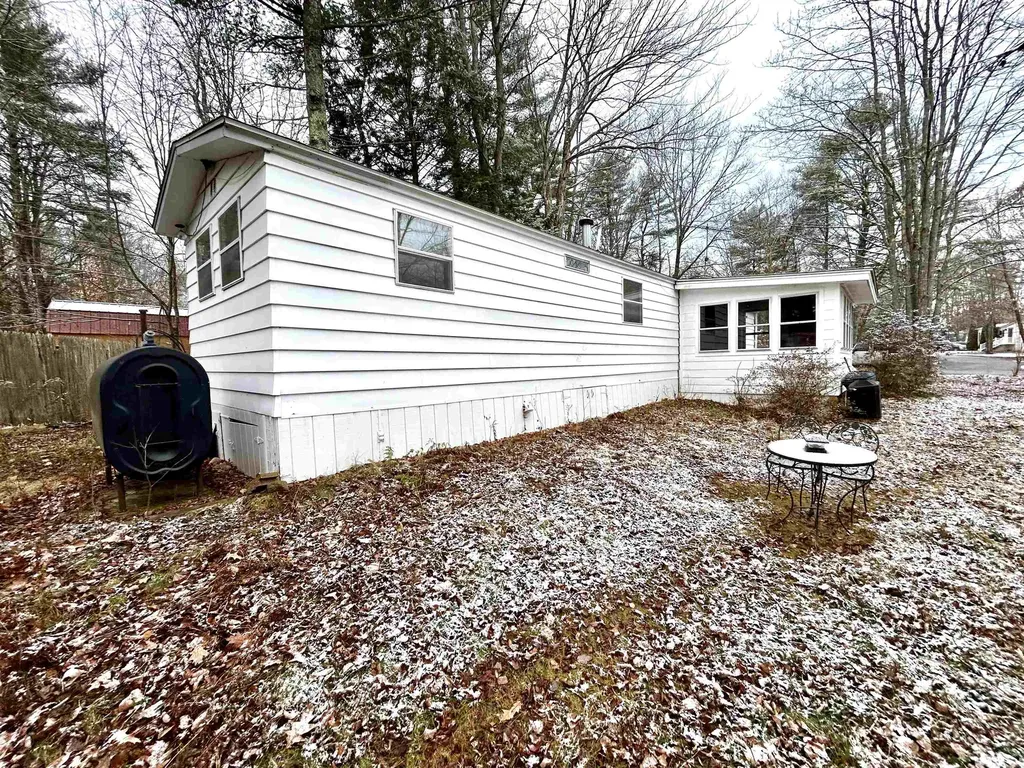 3 Hoover Circle Loudon NH 03301