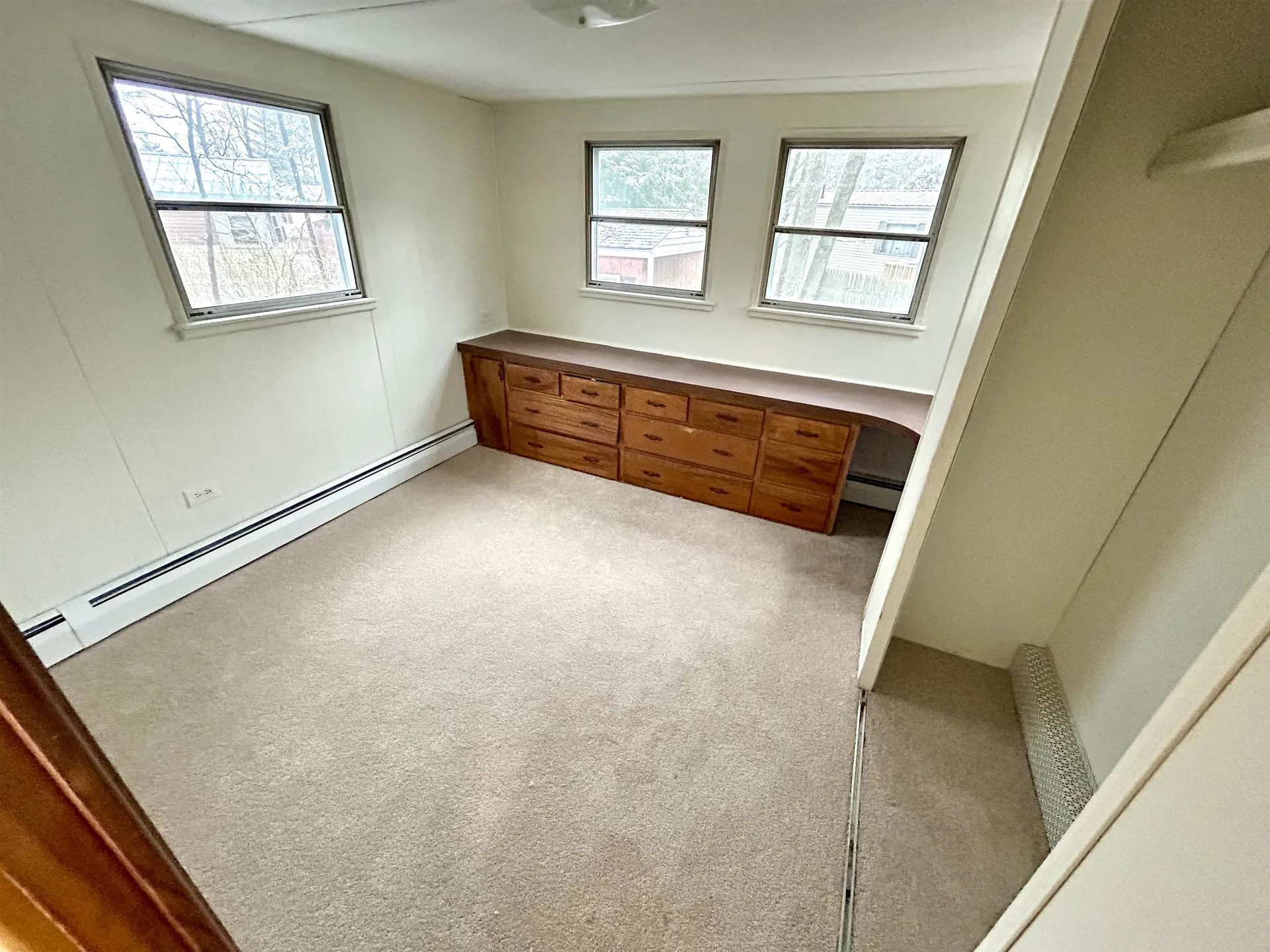 3 Hoover Circle Loudon NH 03301
