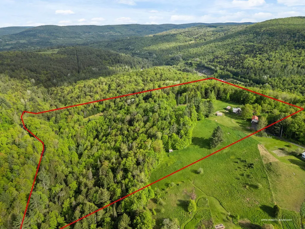 122 Wallace Road Northfield VT 05663