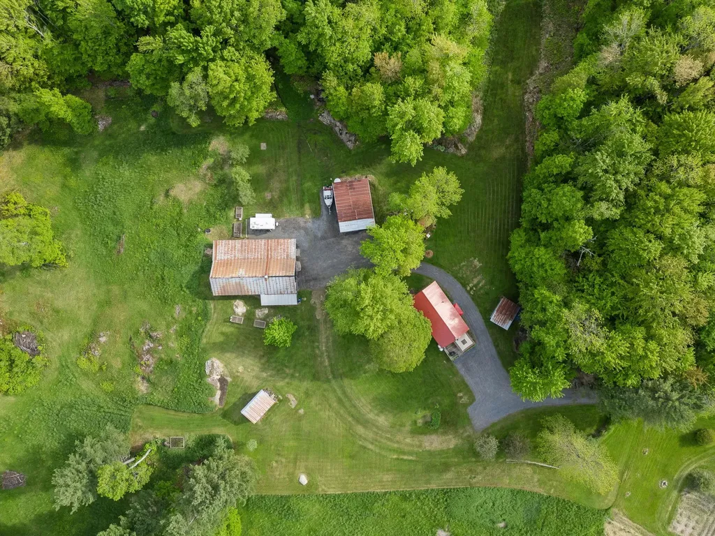 122 Wallace Road Northfield VT 05663