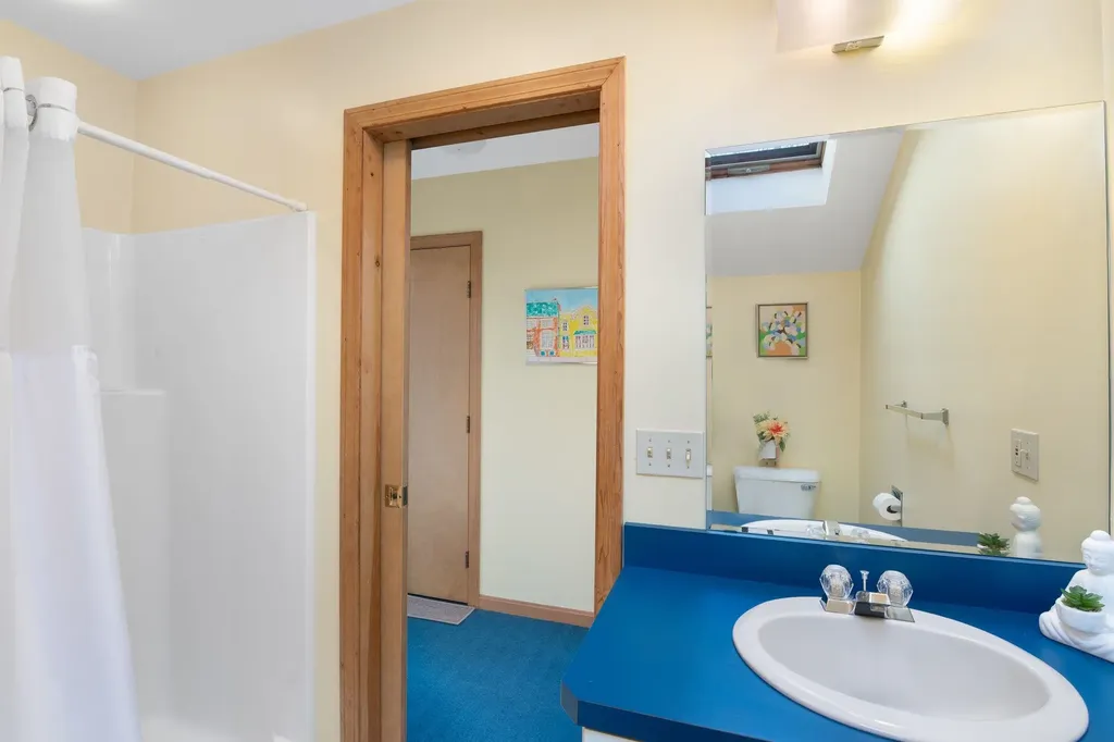 87 Orchard Street Brattleboro VT 05301