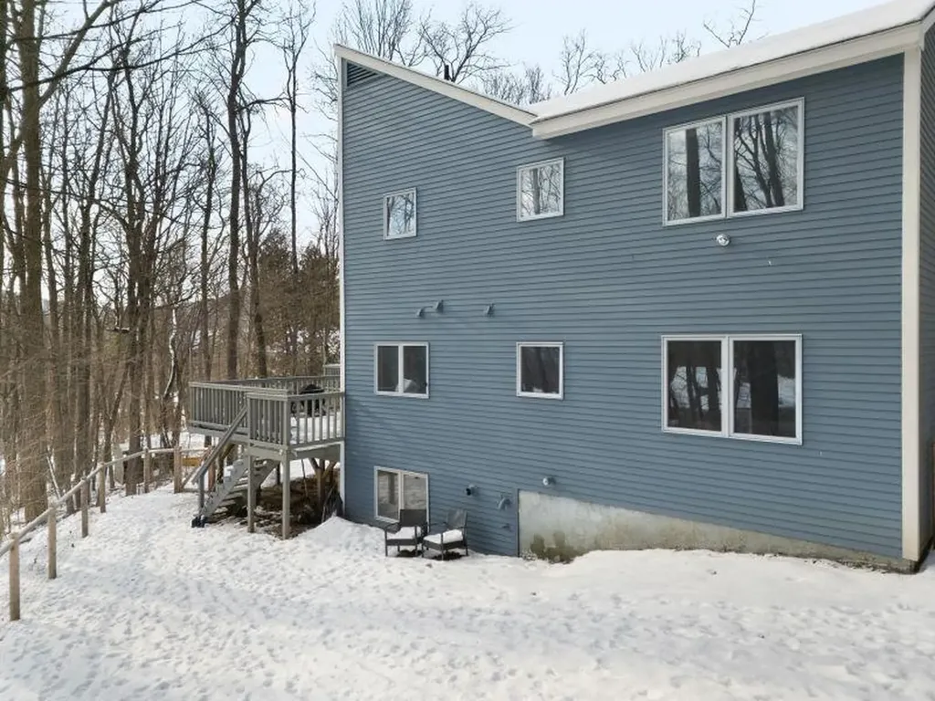 87 Orchard Street Brattleboro VT 05301