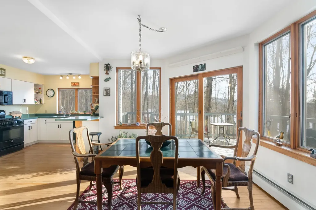 87 Orchard Street Brattleboro VT 05301