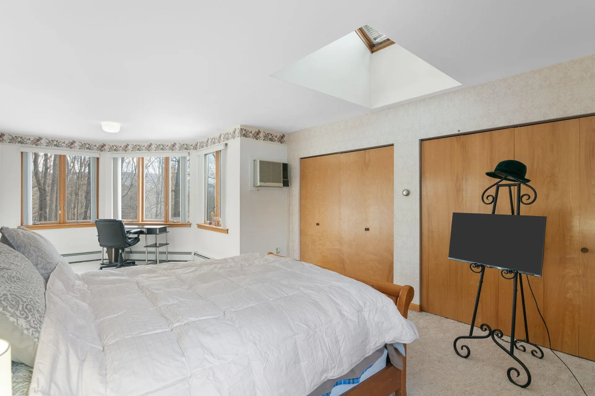 87 Orchard Street Brattleboro VT 05301