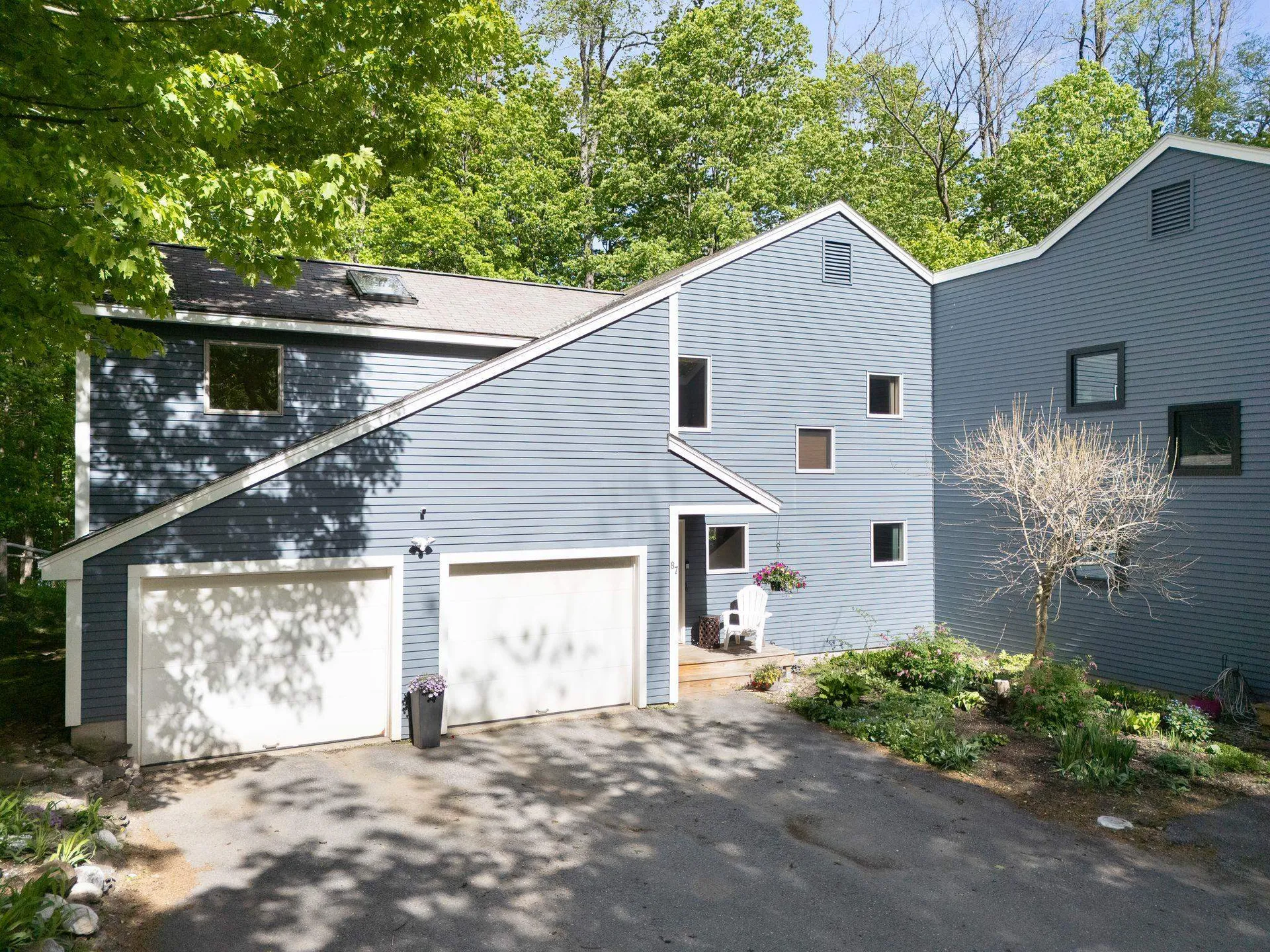 87 Orchard Street Brattleboro VT 05301