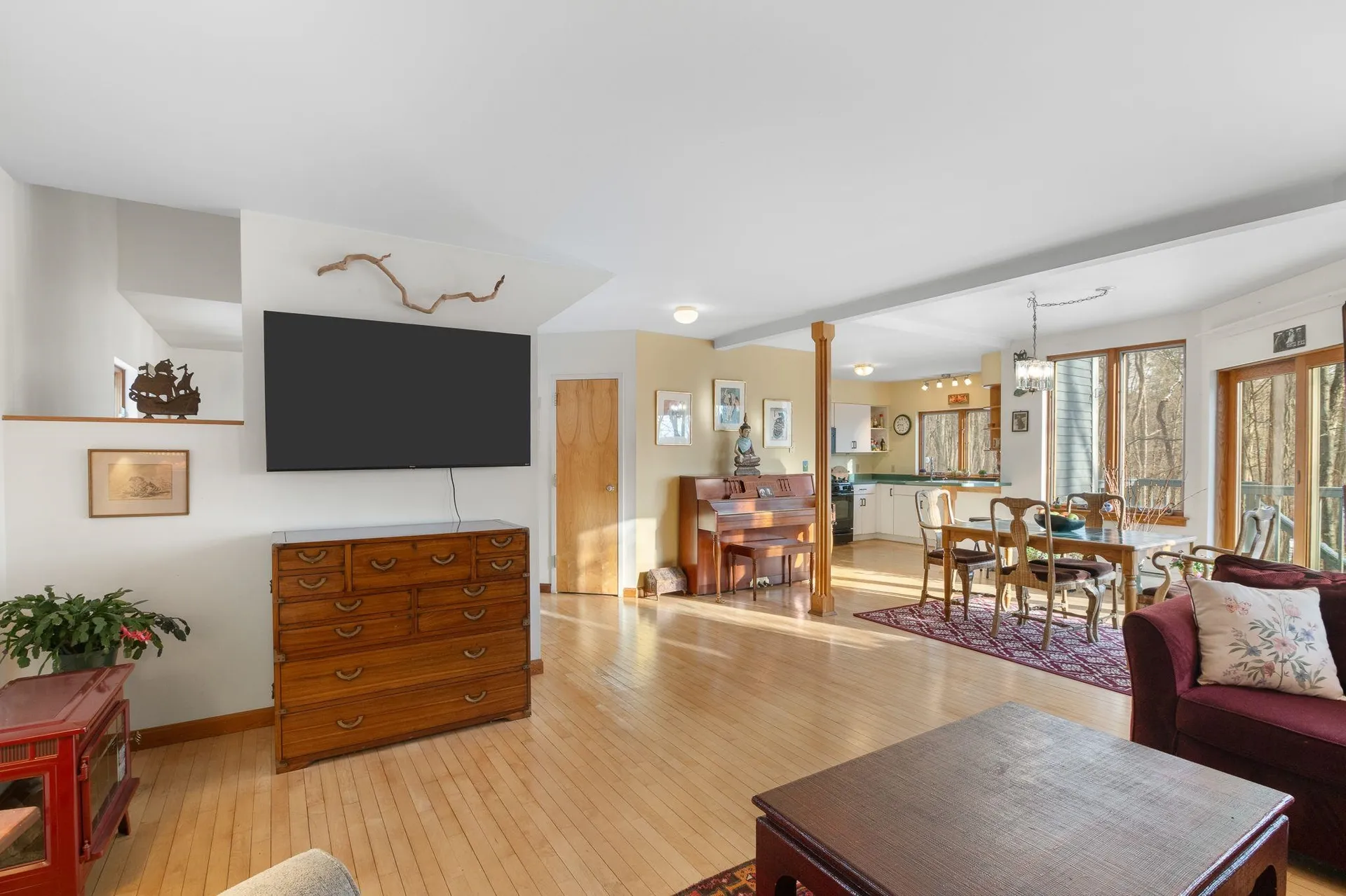 87 Orchard Street Brattleboro VT 05301