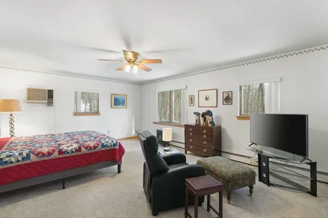 87 Orchard Street Brattleboro VT 05301