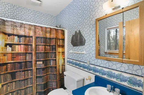 87 Orchard Street Brattleboro VT 05301