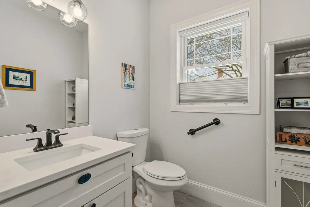 114 Saratoga Way Portsmouth NH 03801