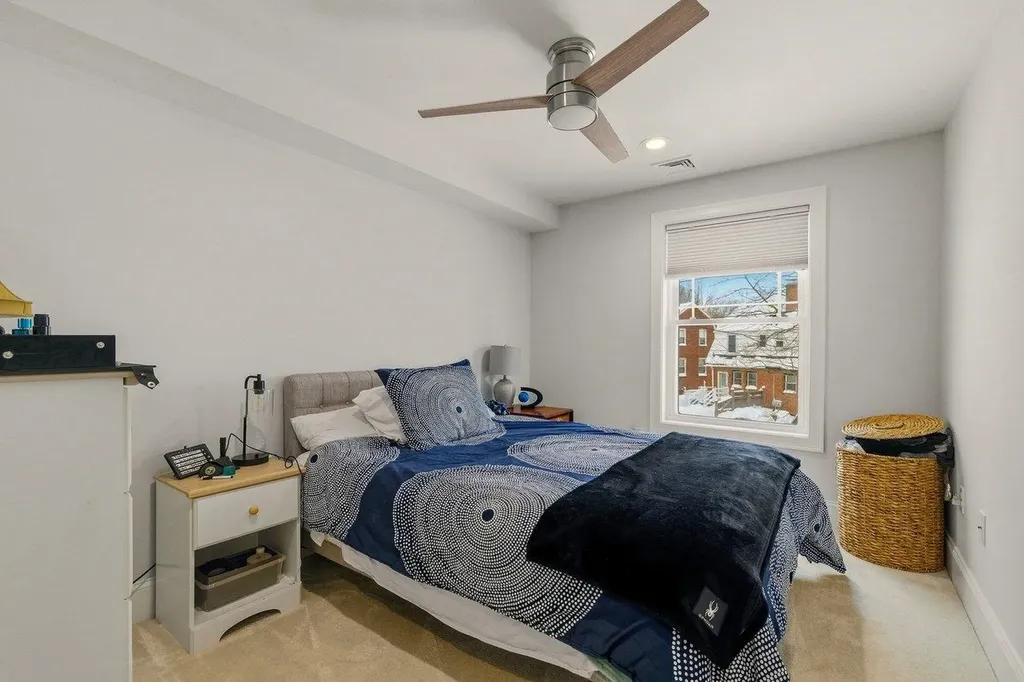 114 Saratoga Way Portsmouth NH 03801