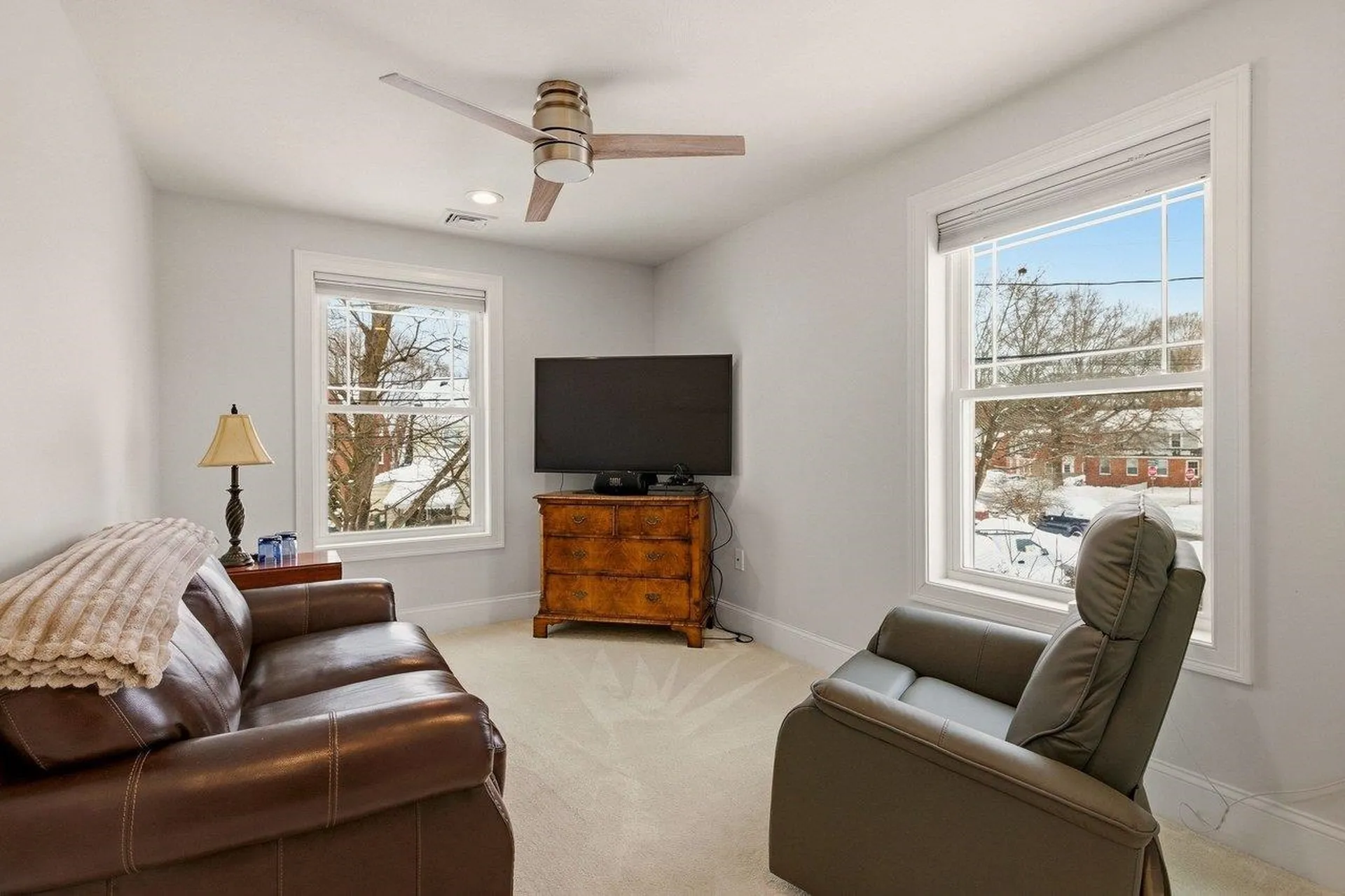 114 Saratoga Way Portsmouth NH 03801