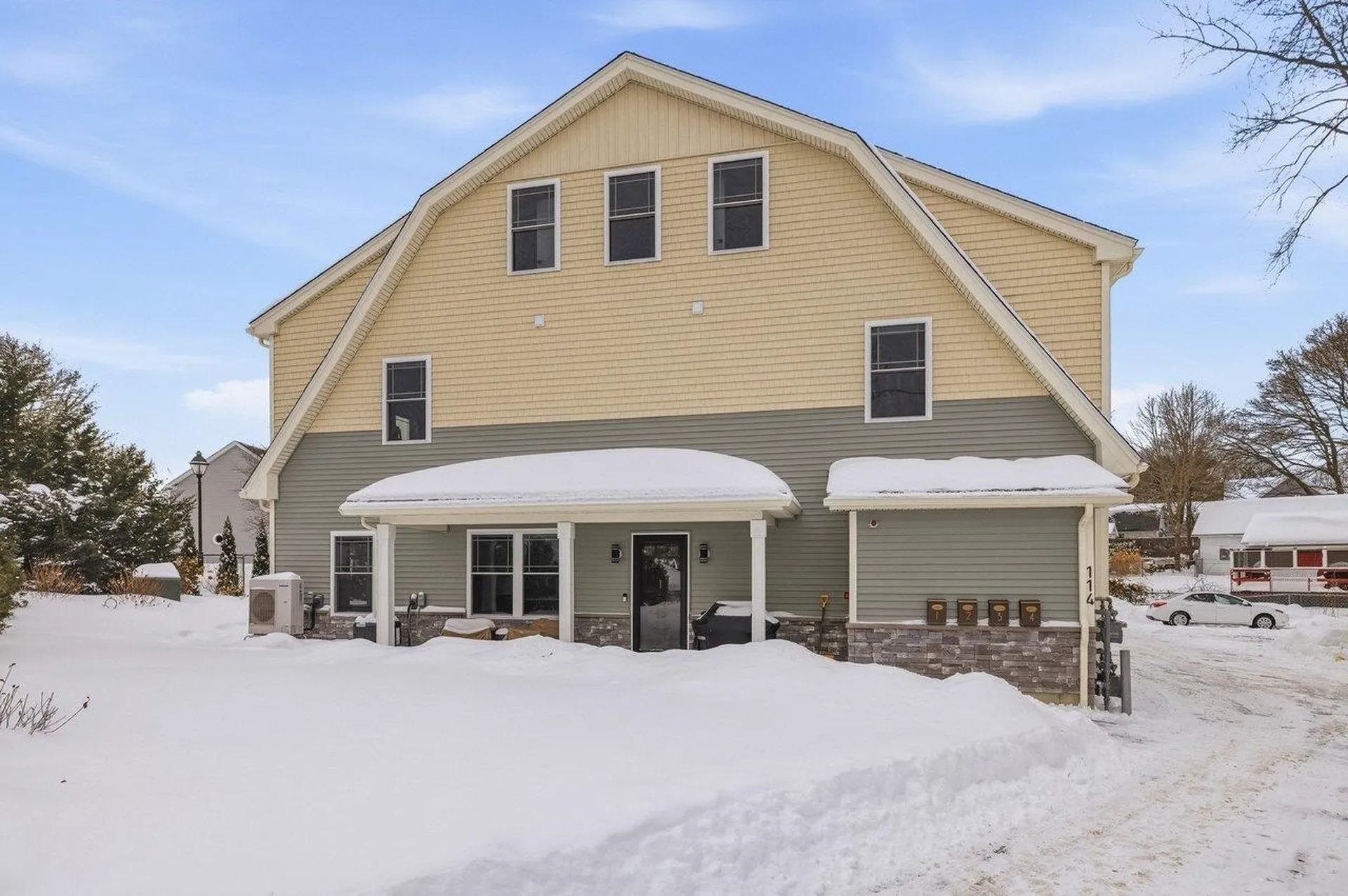 114 Saratoga Way Portsmouth NH 03801