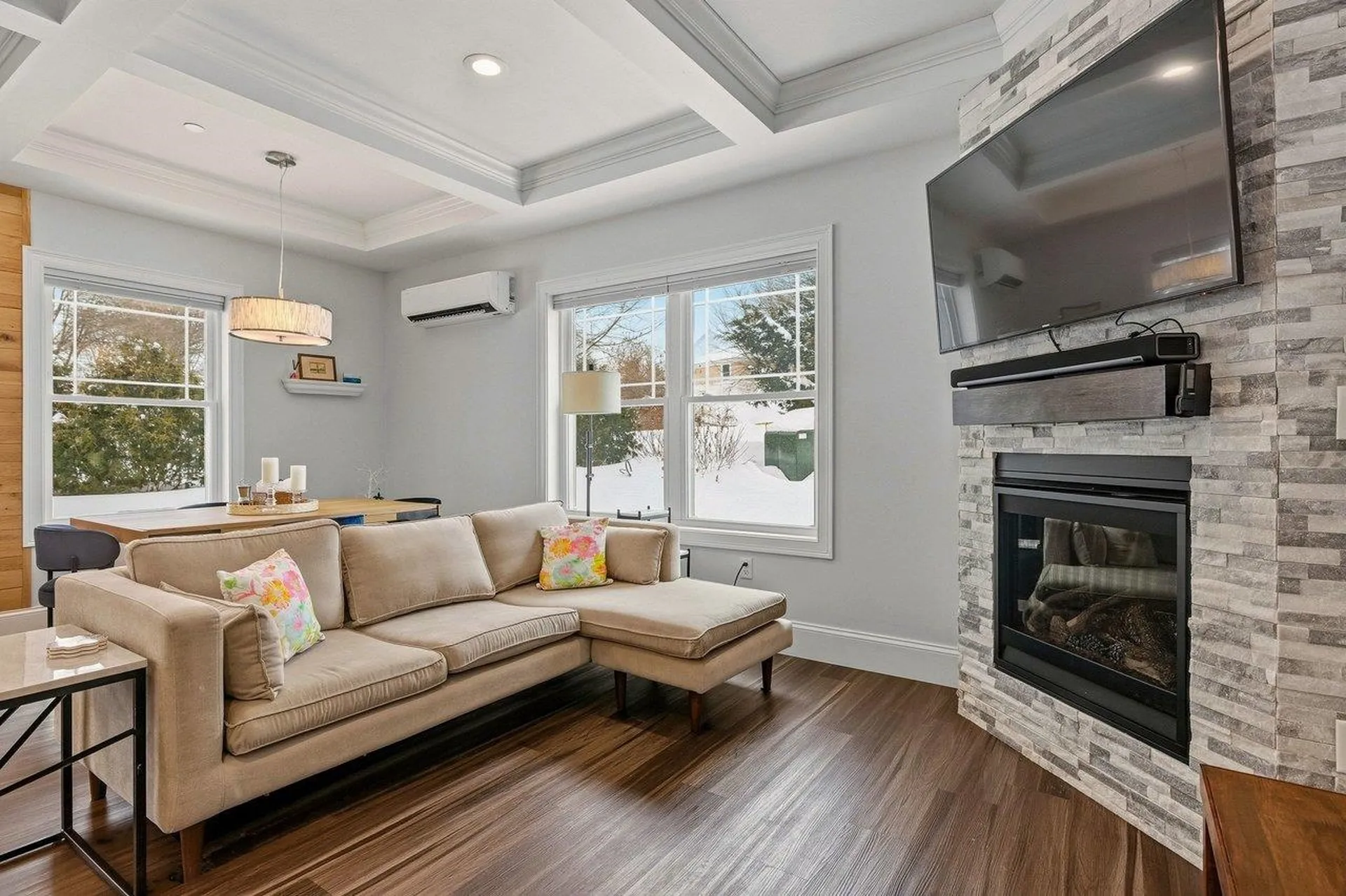 114 Saratoga Way Portsmouth NH 03801