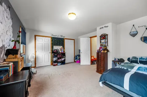 46 Dutton Road Hardwick VT 05843