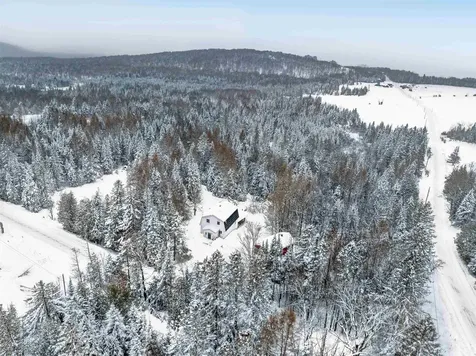 46 Dutton Road Hardwick VT 05843