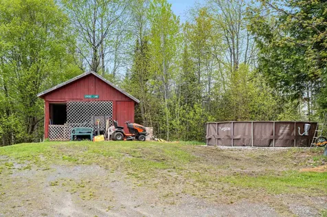 46 Dutton Road Hardwick VT 05843