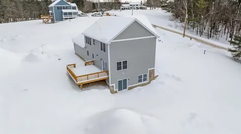 11 Nash Lane Epsom NH 03234