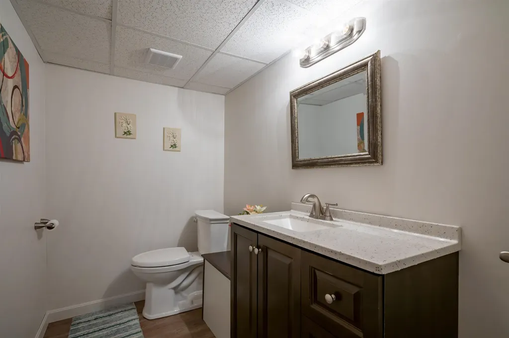 245 Pickering Street Manchester NH 03104