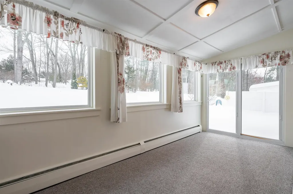 245 Pickering Street Manchester NH 03104