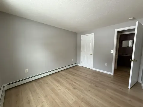 20 Wolf Road Lebanon NH 03766