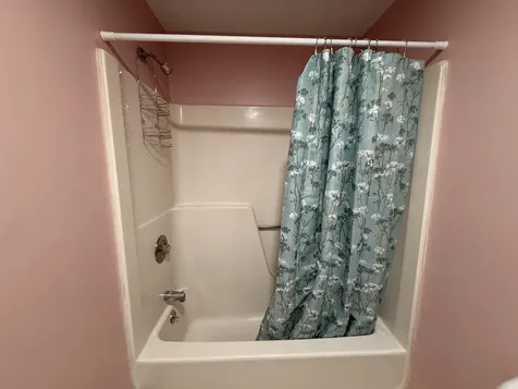 20 Wolf Road Lebanon NH 03766