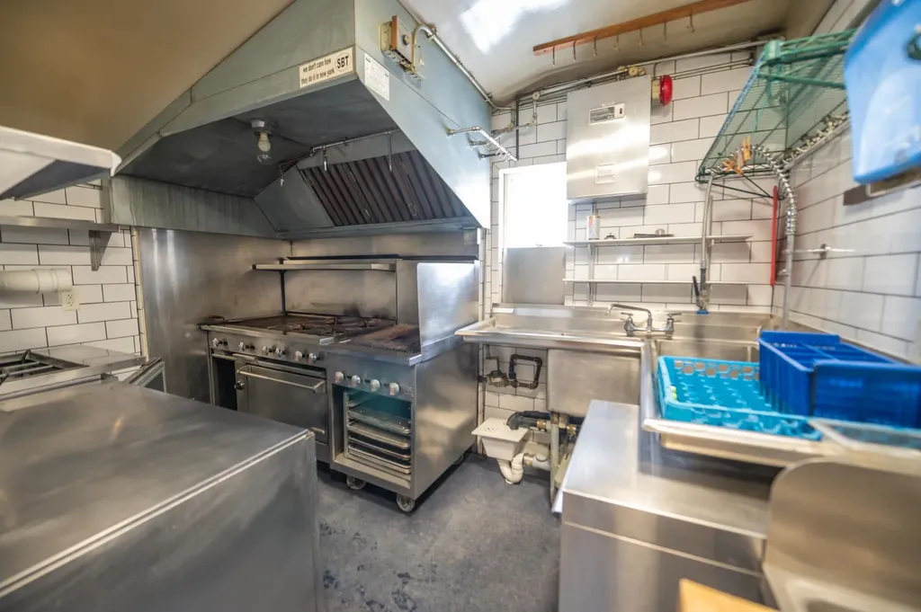 33 West Main Street Wilmington VT 05363