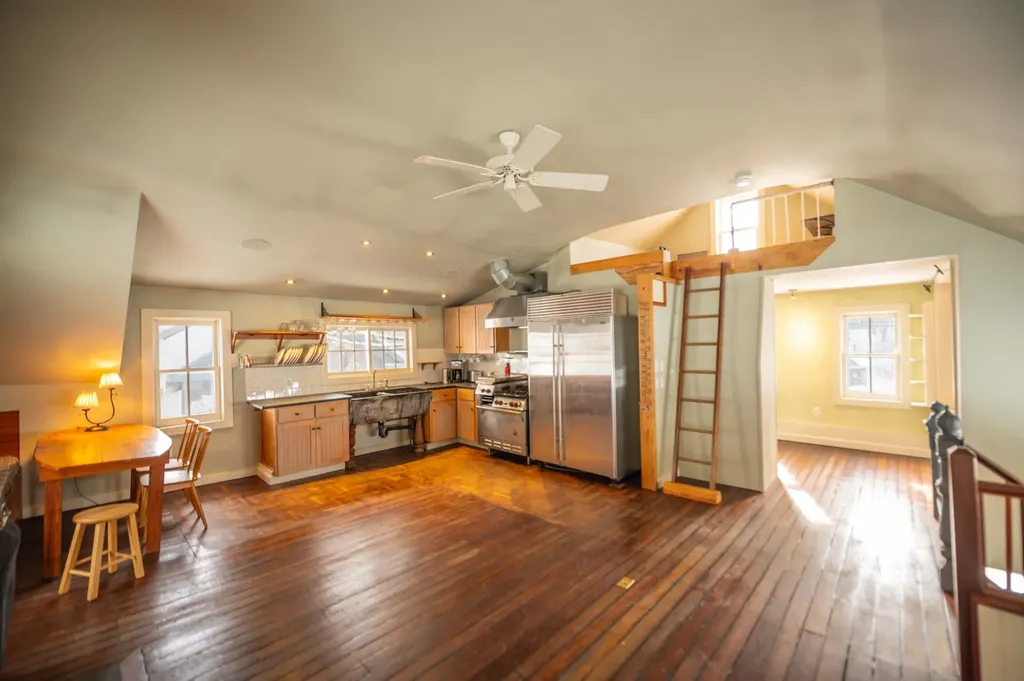 33 West Main Street Wilmington VT 05363