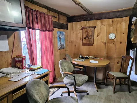 682 Goose Lane Bath NH 03740