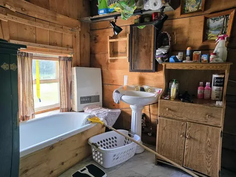 682 Goose Lane Bath NH 03740